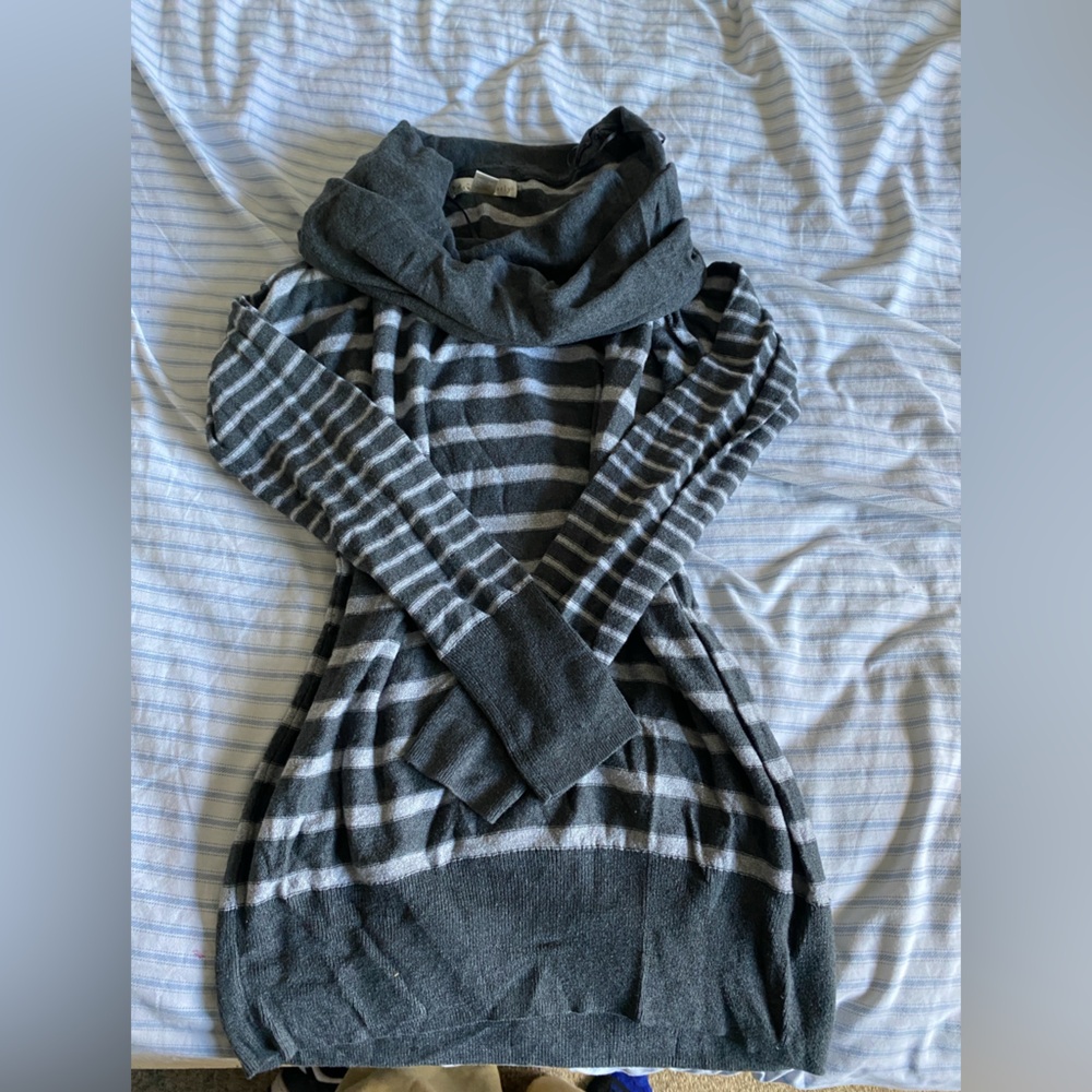 Old Navy Charcoal and Light Gray Striped Sweater